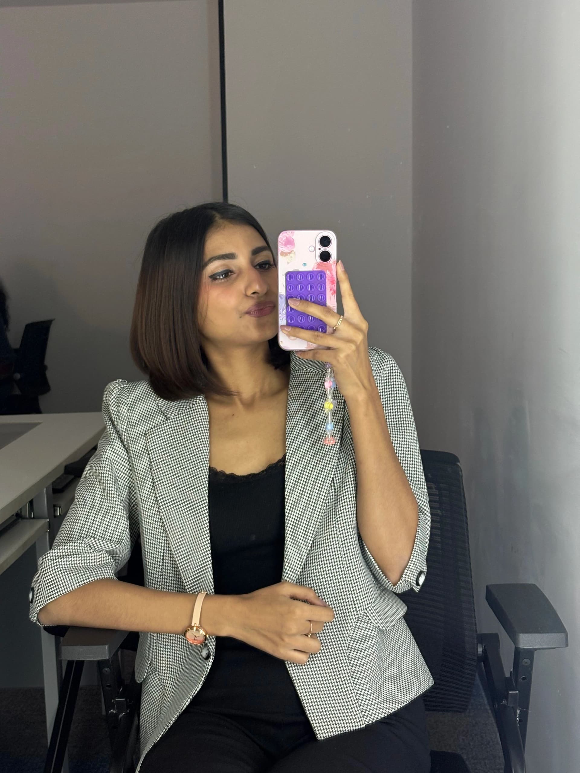 Media 4